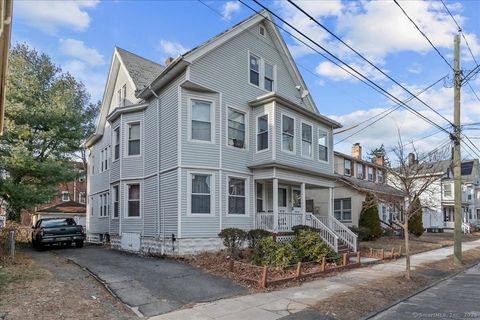 Photo of 110 Hobart Street #3, New Haven, CT 06511 (MLS # 24170286)