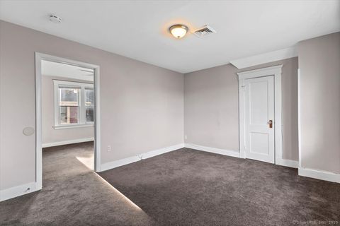 Tiny photo for 110 Hobart Street #3, New Haven, CT 06511 (MLS # 24170286)