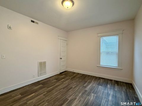 Tiny photo for 424 Pembroke Street #3S, Bridgeport, CT 06608 (MLS # 24155565)
