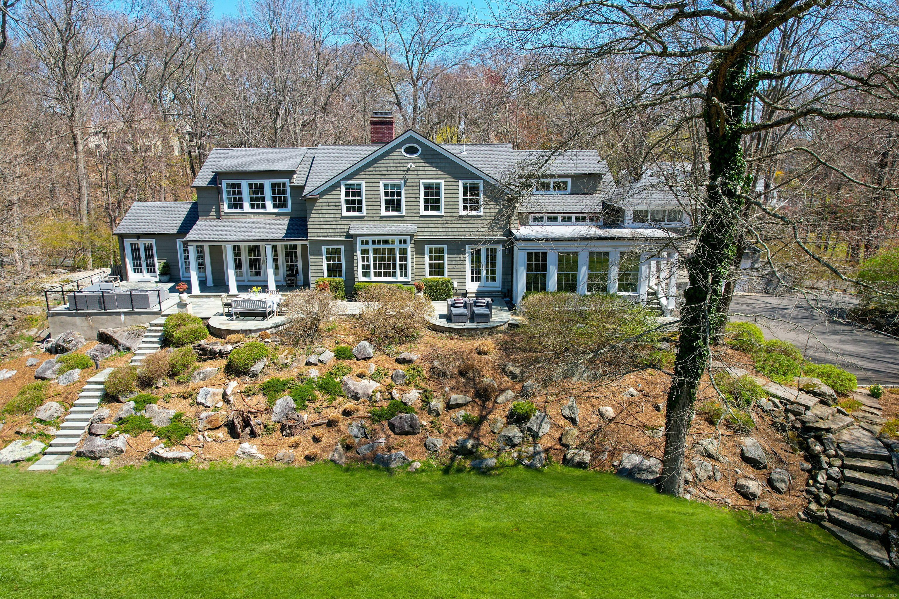 2 Dogwood Lane