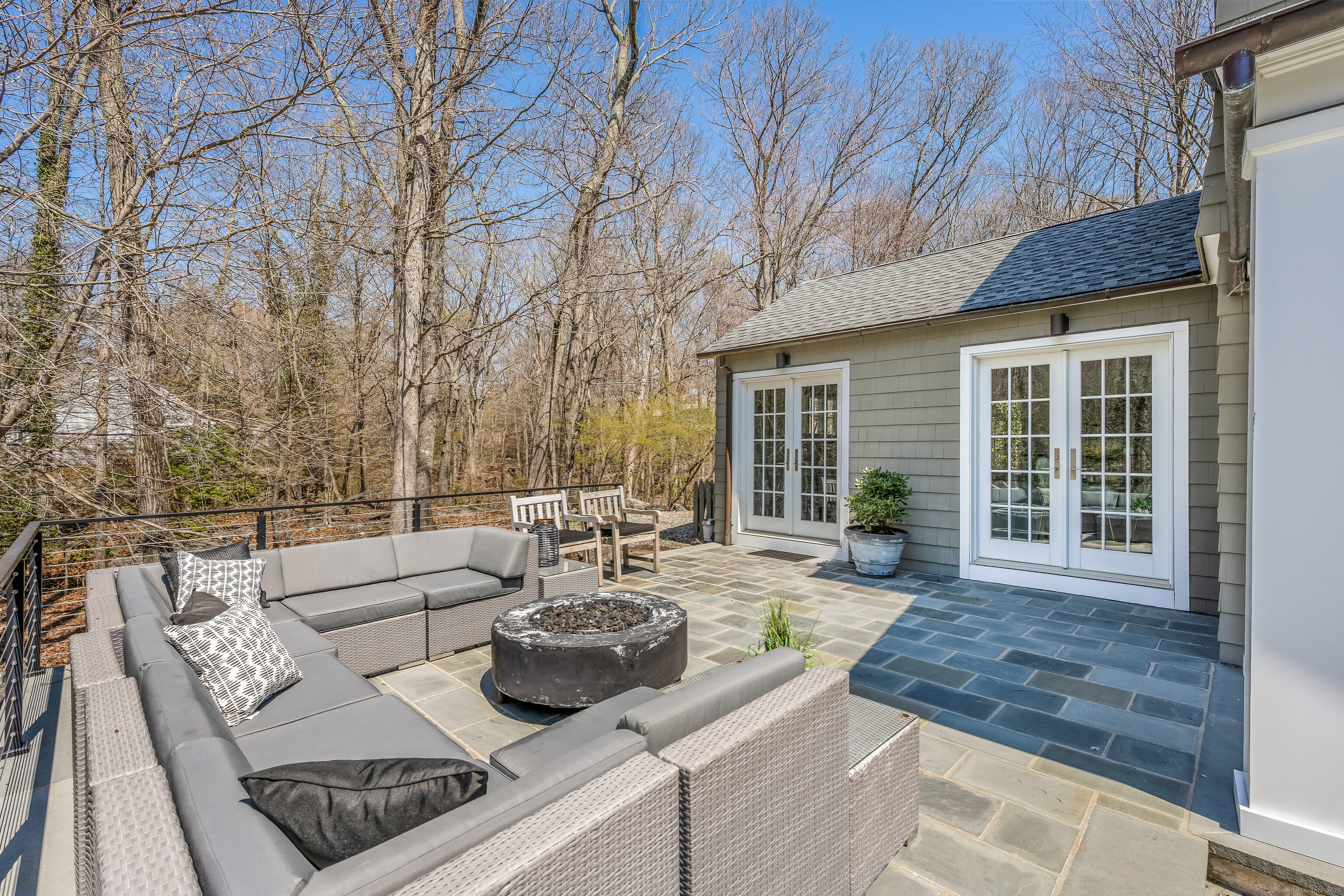 2 Dogwood Lane, Darien, Connecticut image 34