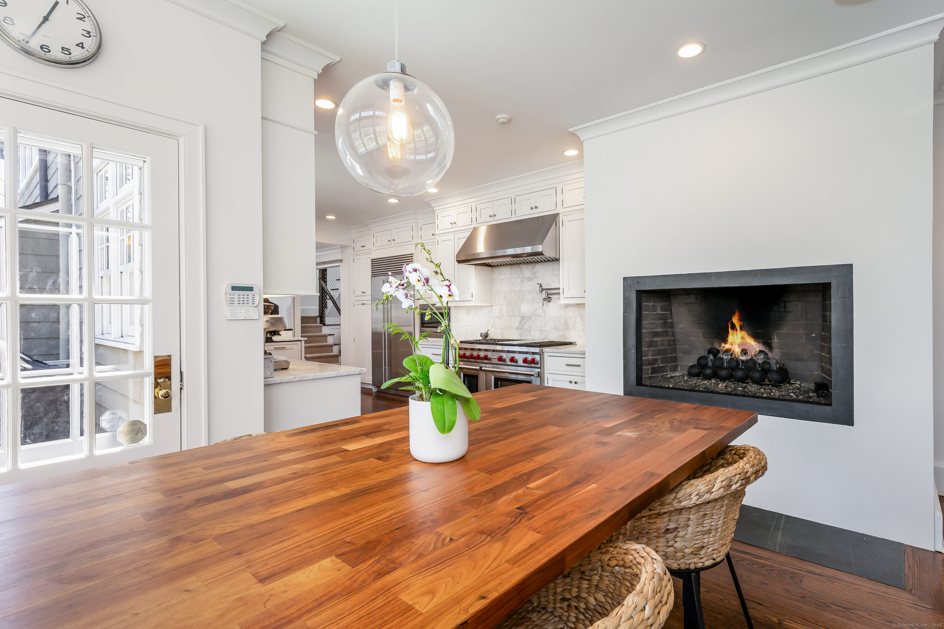 2 Dogwood Lane, Darien, Connecticut image 13
