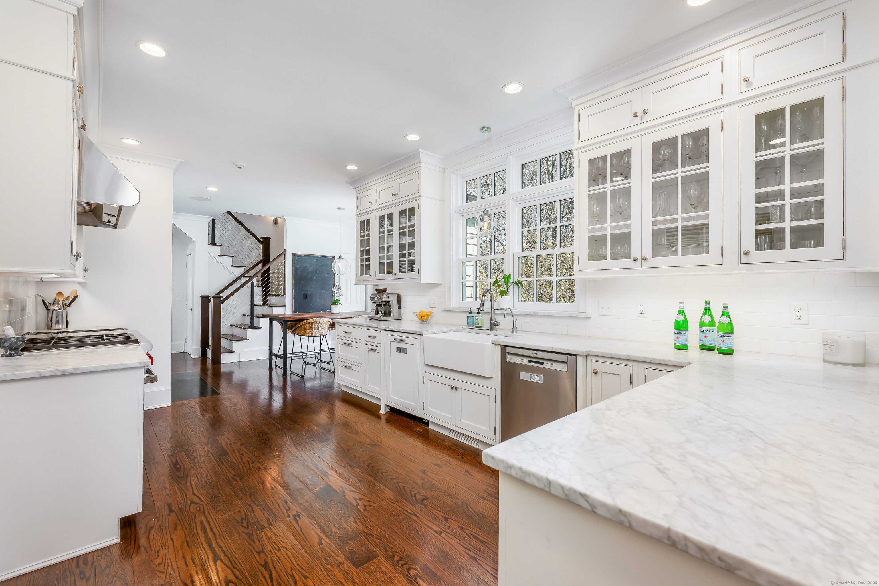 2 Dogwood Lane, Darien, Connecticut image 11
