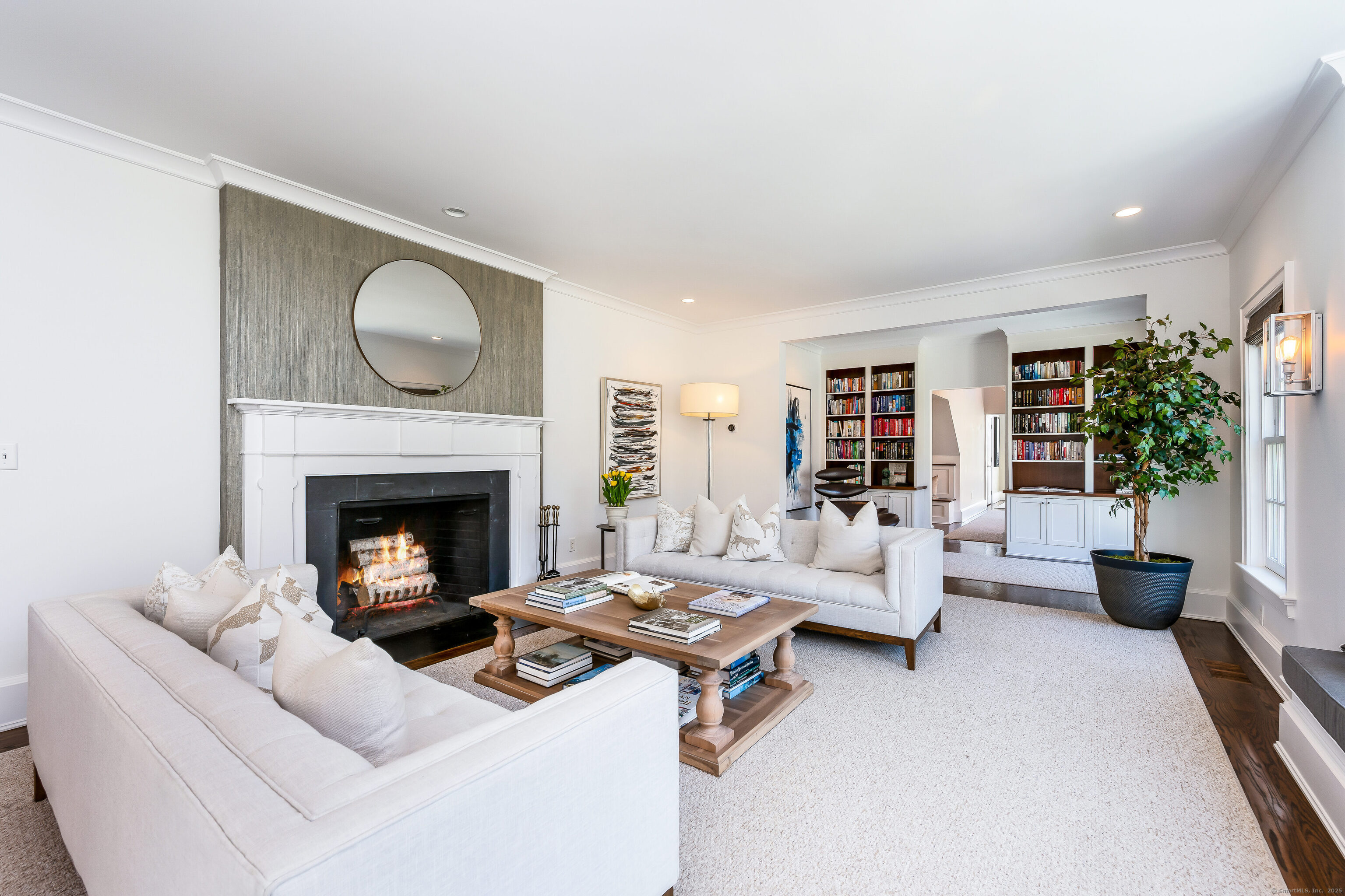 2 Dogwood Lane, Darien, Connecticut image 6