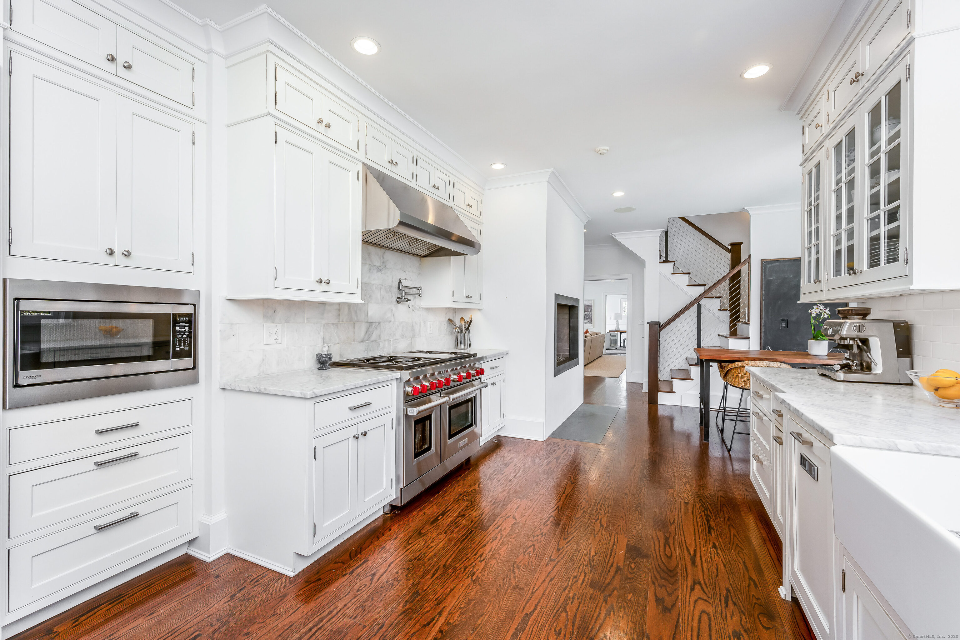 2 Dogwood Lane, Darien, Connecticut image 12