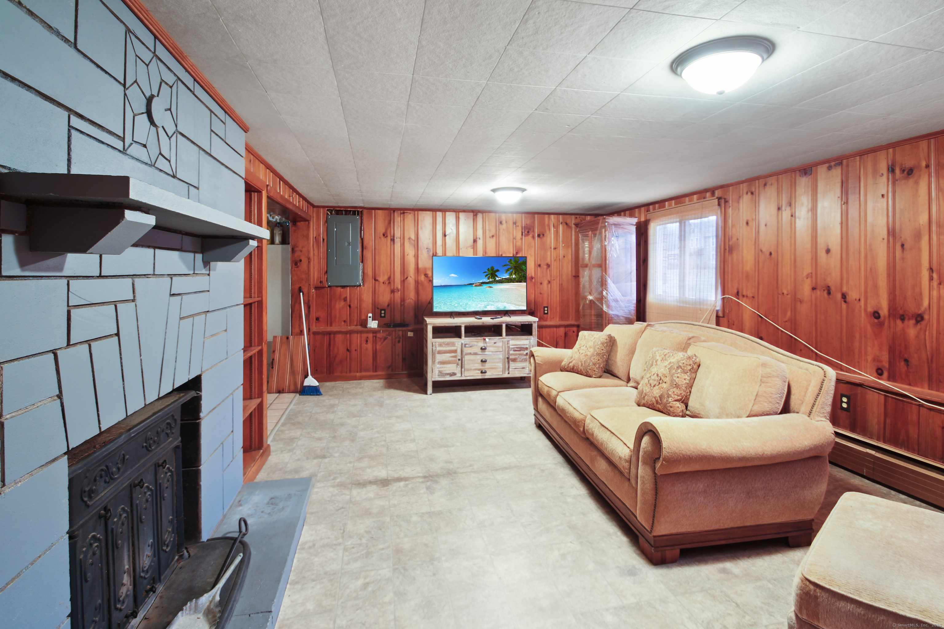392 Millbrook Road, Middletown, Connecticut image 17