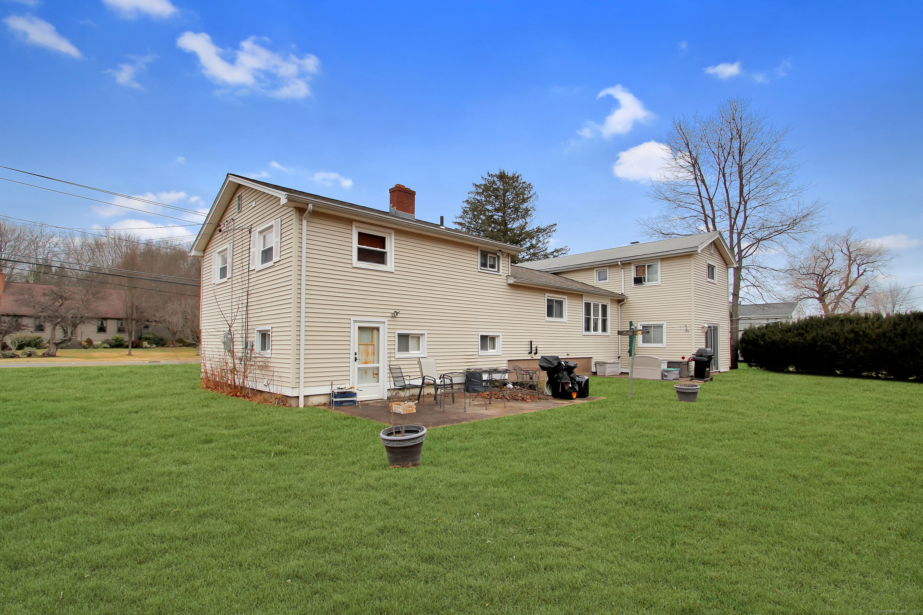 392 Millbrook Road, Middletown, Connecticut image 3