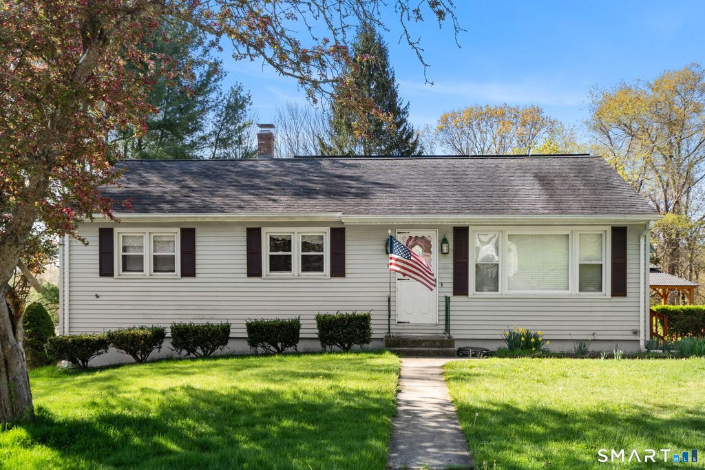 Photo of 20 cedar Lane, Montville, CT 06382 (MLS # 24167789)