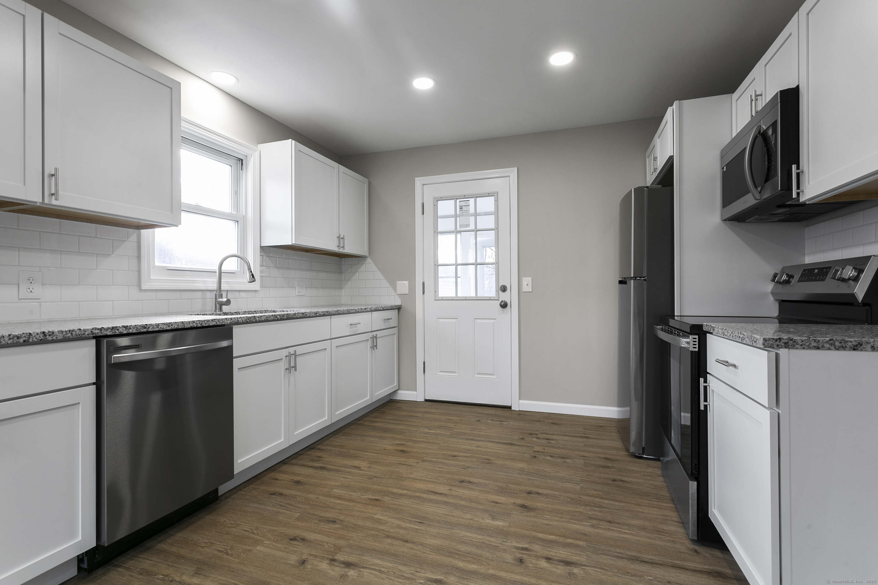 45 Roosevelt Drive, Ansonia, Connecticut image 9