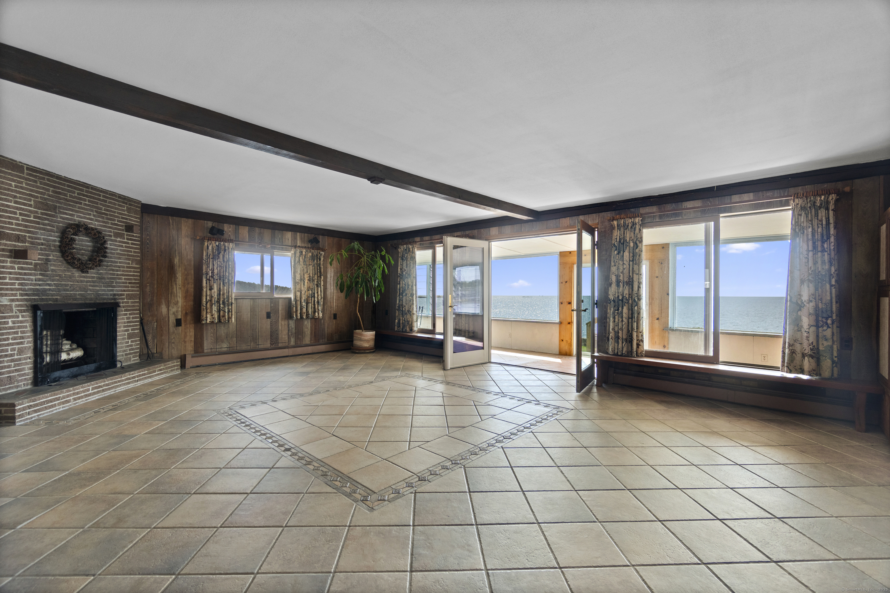 105 Beckett Avenue 105