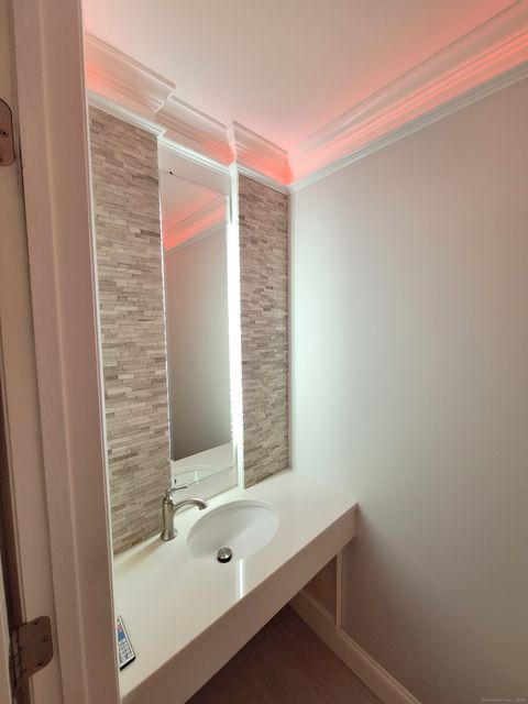 Tiny photo for 238 Skyview Drive #238, Cromwell, CT 06416 (MLS # 24143702)