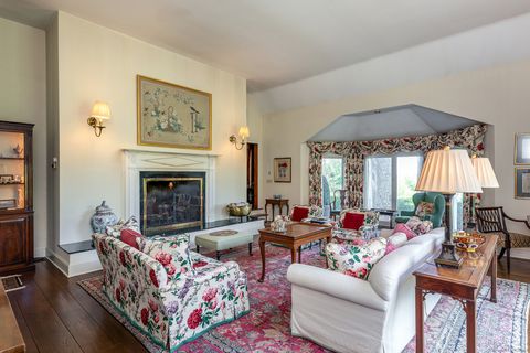 Tiny photo for 8 Bayberry Hill, Roxbury, CT 06783 (MLS # 24088086)