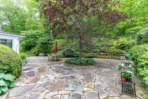 Tiny photo for 8 Bayberry Hill, Roxbury, CT 06783 (MLS # 24088086)