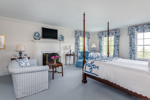 Tiny photo for 8 Bayberry Hill, Roxbury, CT 06783 (MLS # 24088086)