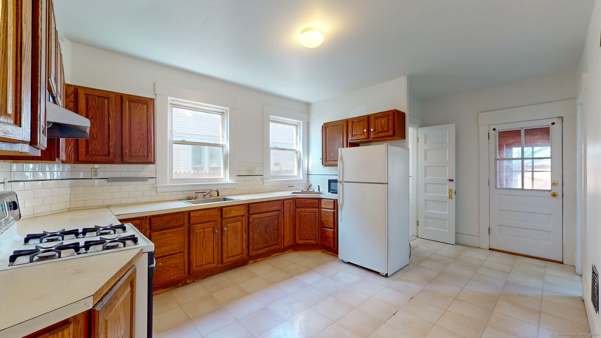 179 Maple Street, New Haven, Connecticut image 16