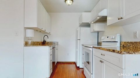 Tiny photo for 241 West Walk #241, West Haven, CT 06516 (MLS # 24150396)