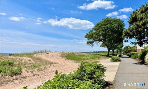 Tiny photo for 241 West Walk #241, West Haven, CT 06516 (MLS # 24150396)