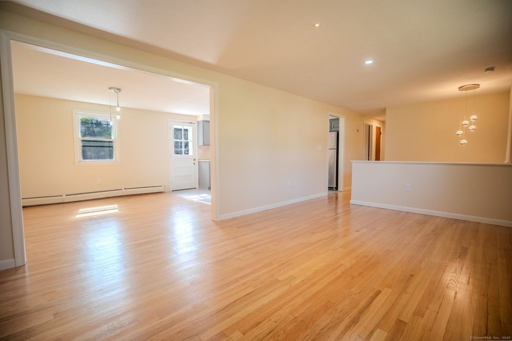 Photo of 25 Patriot Road, Windsor, CT 06095 (MLS # 24129878)