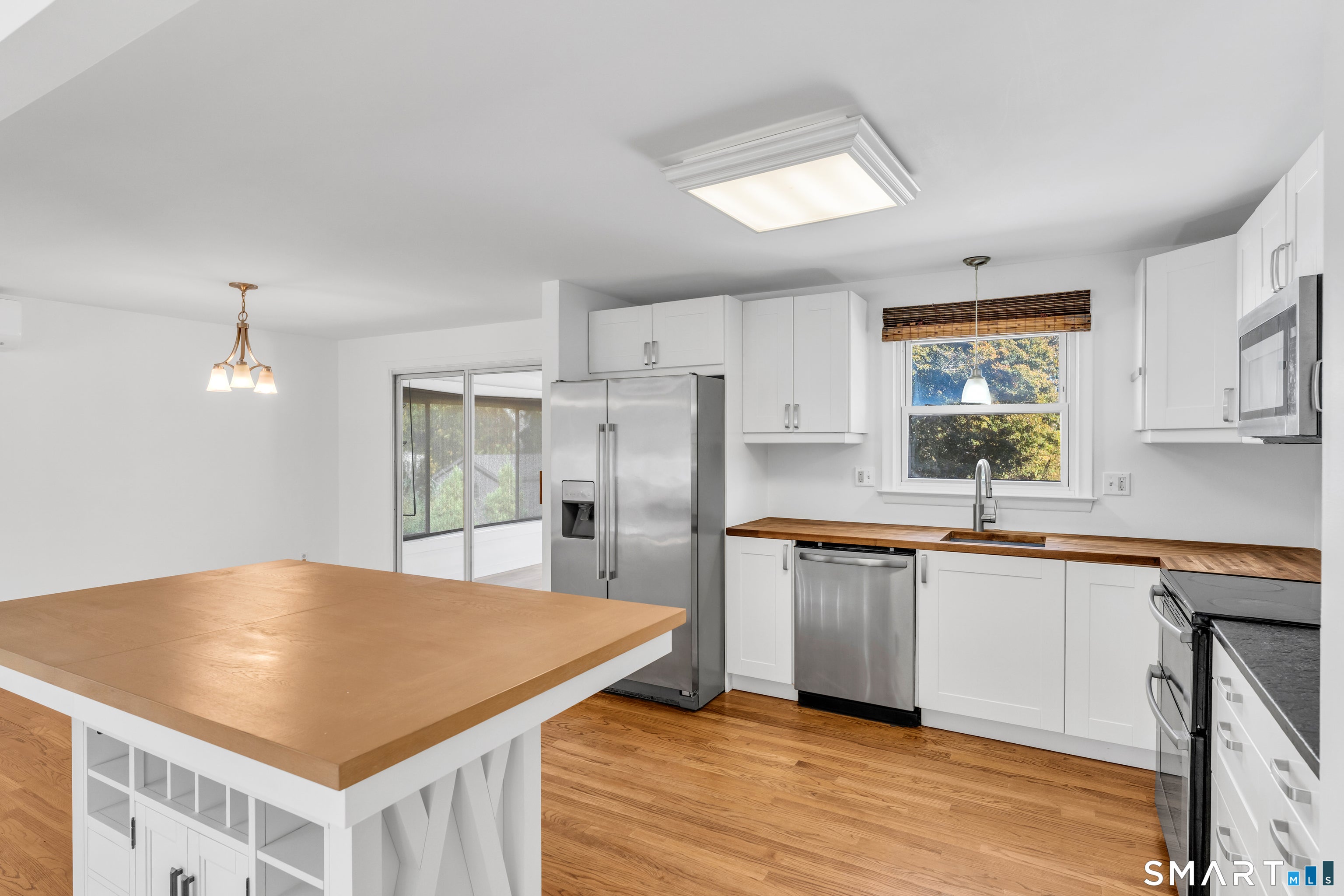 44 Horse Pond Road