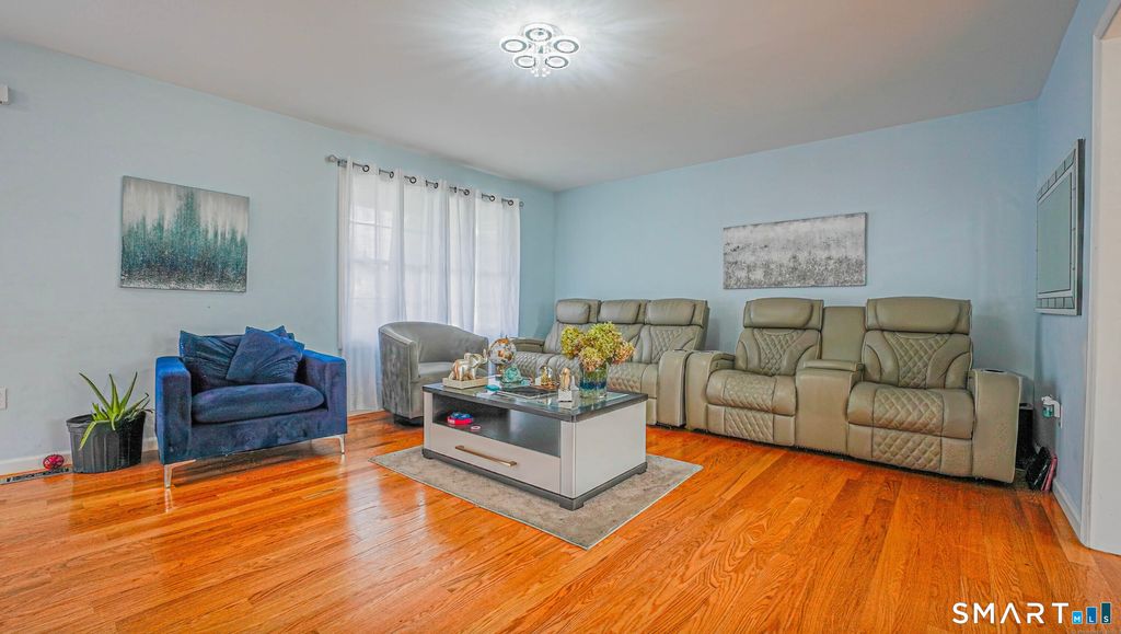 Photo of 23 Heaton Street, Waterbury, CT 06705 (MLS # 24148968)