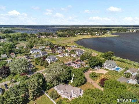 Homes For Sale - 5 Cove Landing<br/> Old Saybrook, CT 06475