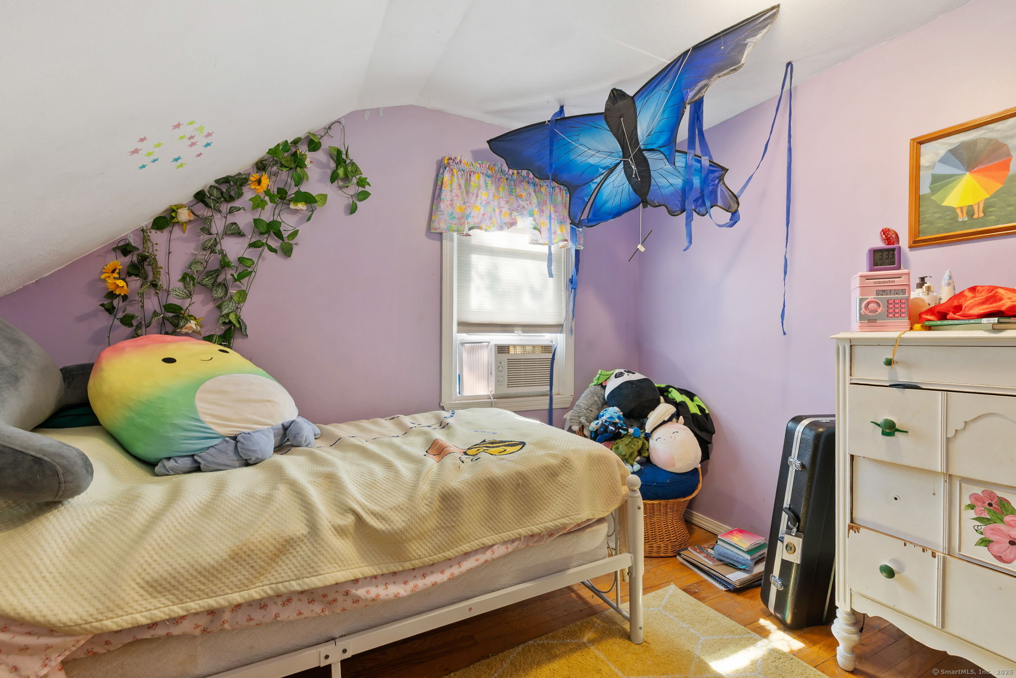 Manchester, Connecticut 06040, United States, 3 Bedrooms Bedrooms, ,2 BathroomsBathrooms,Residential,Pending,191263