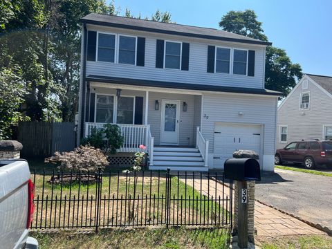 Homes For Sale - 39 Moffitt Street #39<br/> Bridgeport, CT 06606