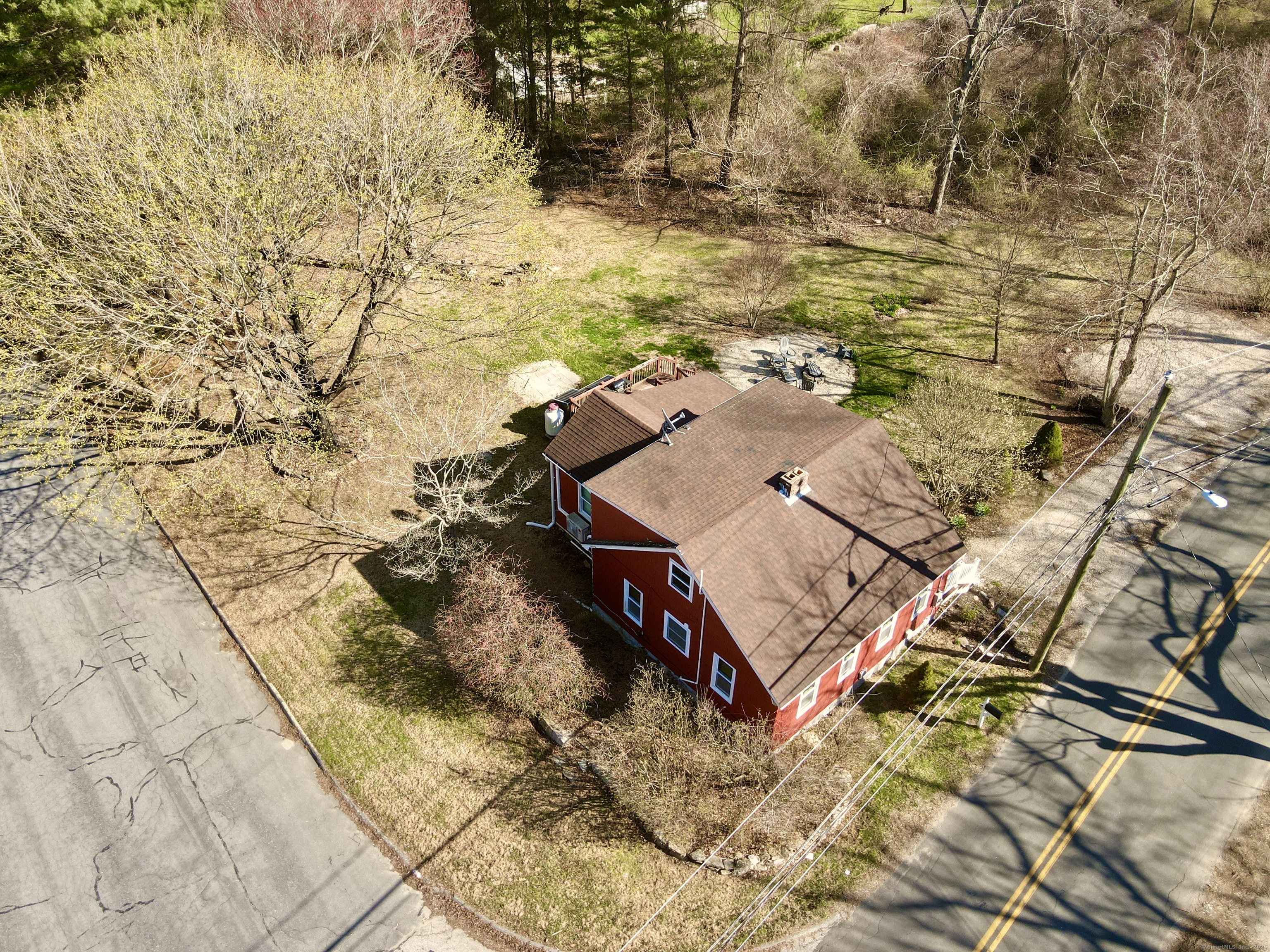 203 Simpson Lane, Montville, Connecticut image 1