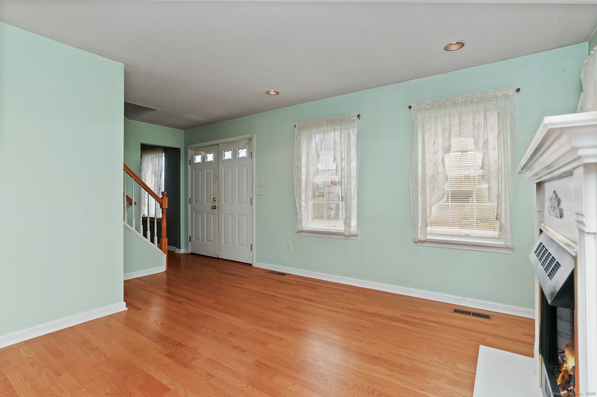 157 Hull Street, Ansonia, Connecticut image 12