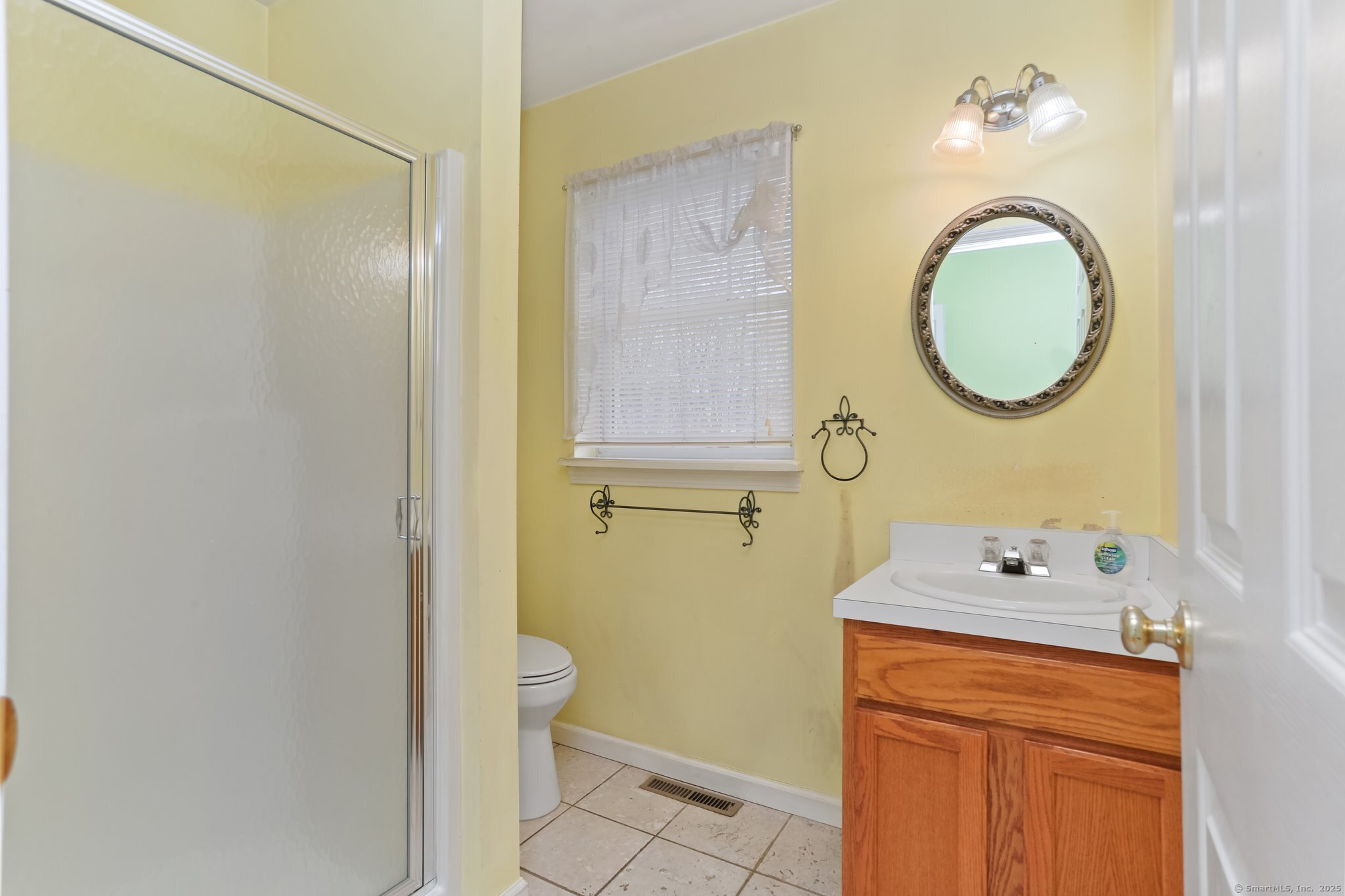 157 Hull Street, Ansonia, Connecticut image 21