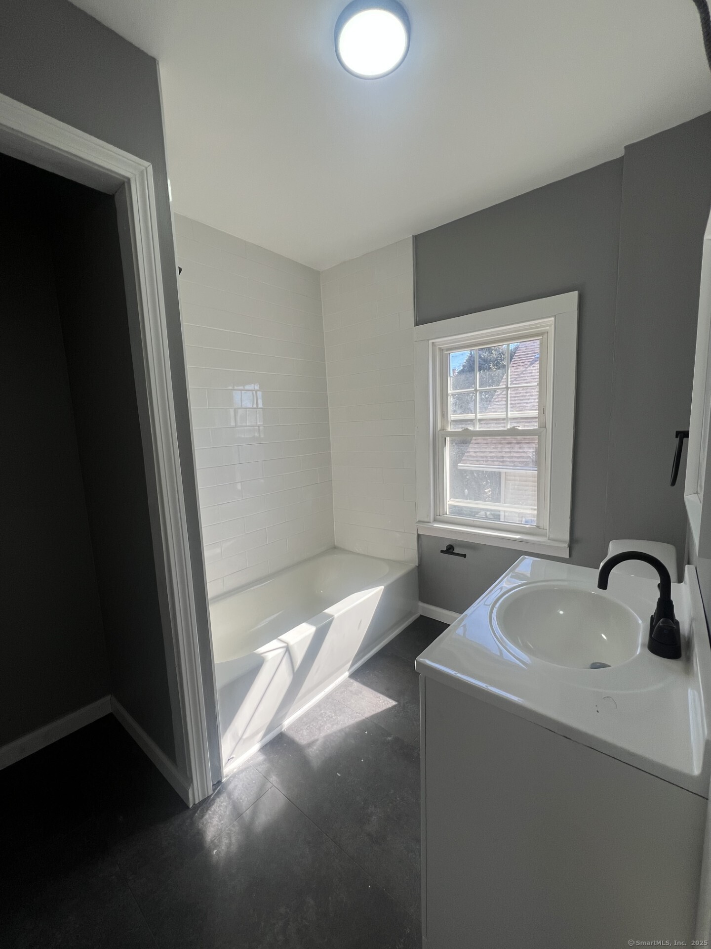 112 Concord Street, Waterbury, Connecticut image 10