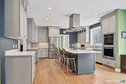 Tiny photo for 11 Catbird Lane, East Lyme, CT 06333 (MLS # 24153541)