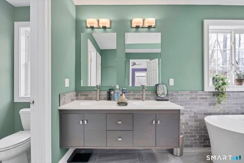 Tiny photo for 11 Catbird Lane, East Lyme, CT 06333 (MLS # 24153541)