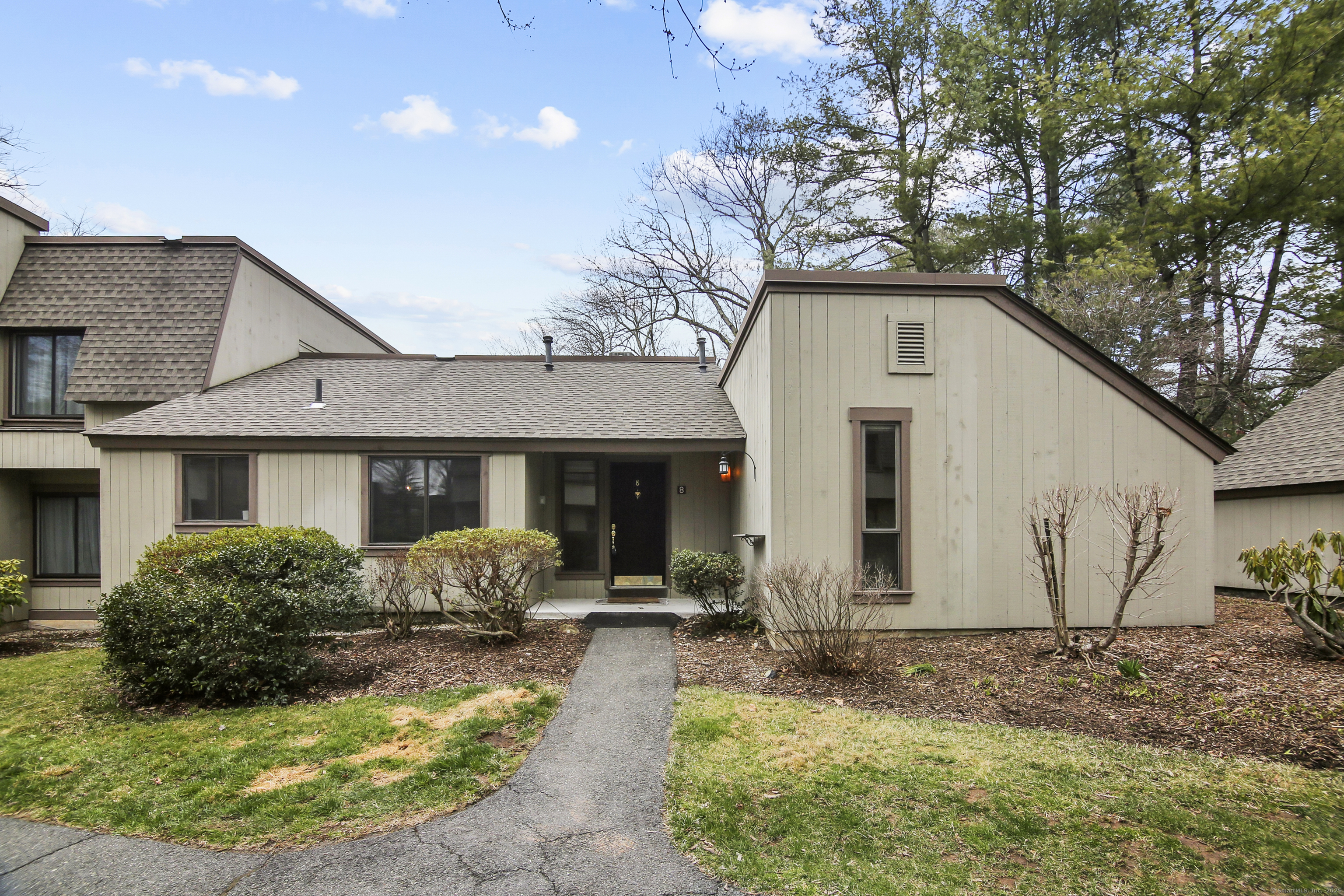 8 Byron Drive #8, Avon, Connecticut image 1