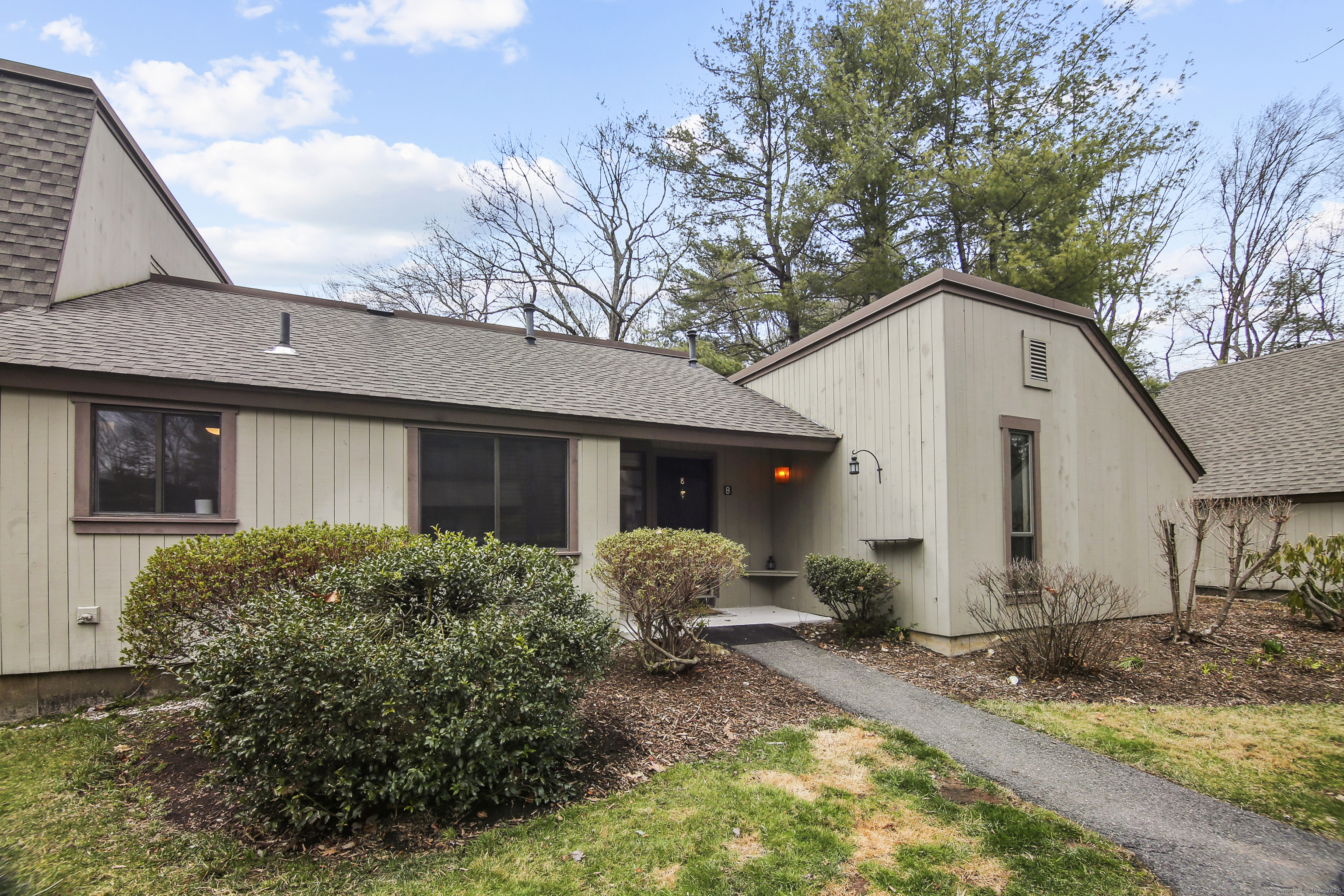 8 Byron Drive #8, Avon, Connecticut image 32