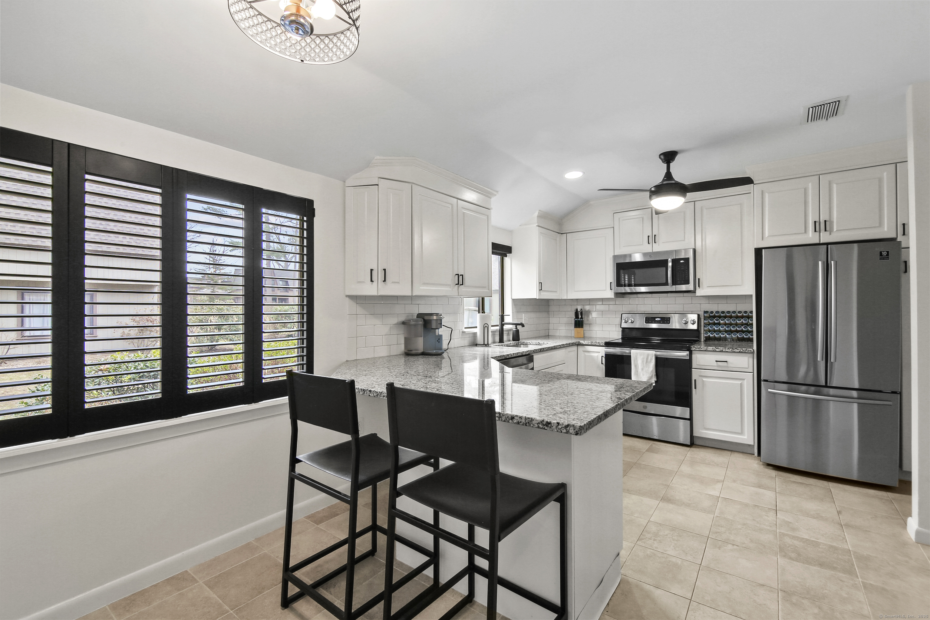 8 Byron Drive #8, Avon, Connecticut image 5
