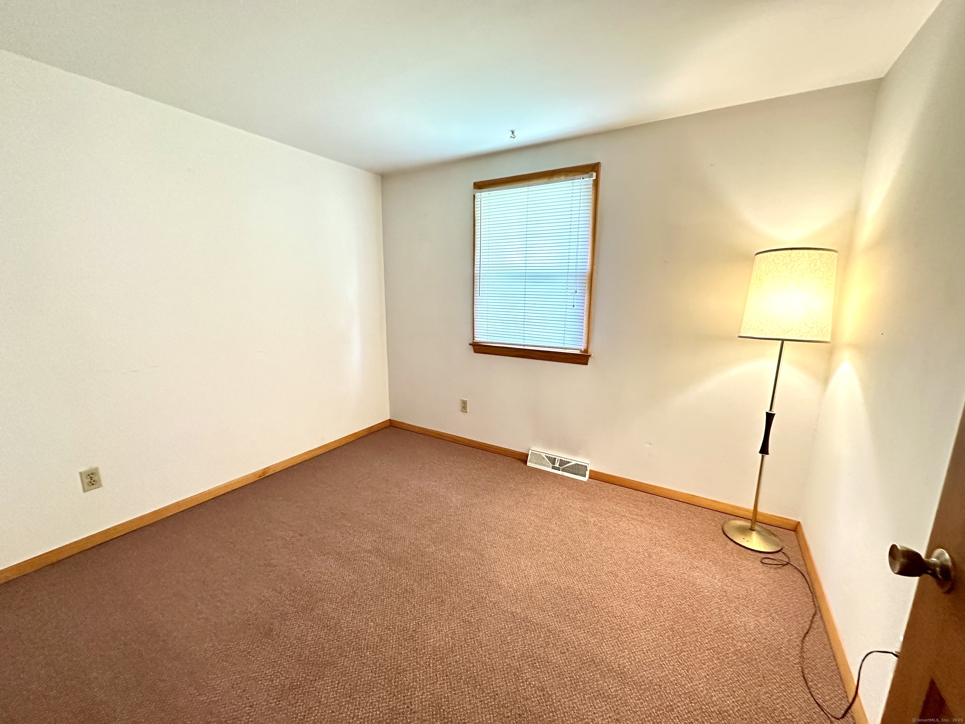 107 Montemerlo Avenue, Windsor Locks, Connecticut image 12