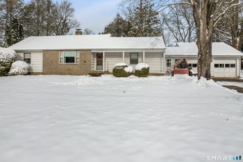 Photo of 267 Hyland Terrace, Orange, CT 06477 (MLS # 24146198)