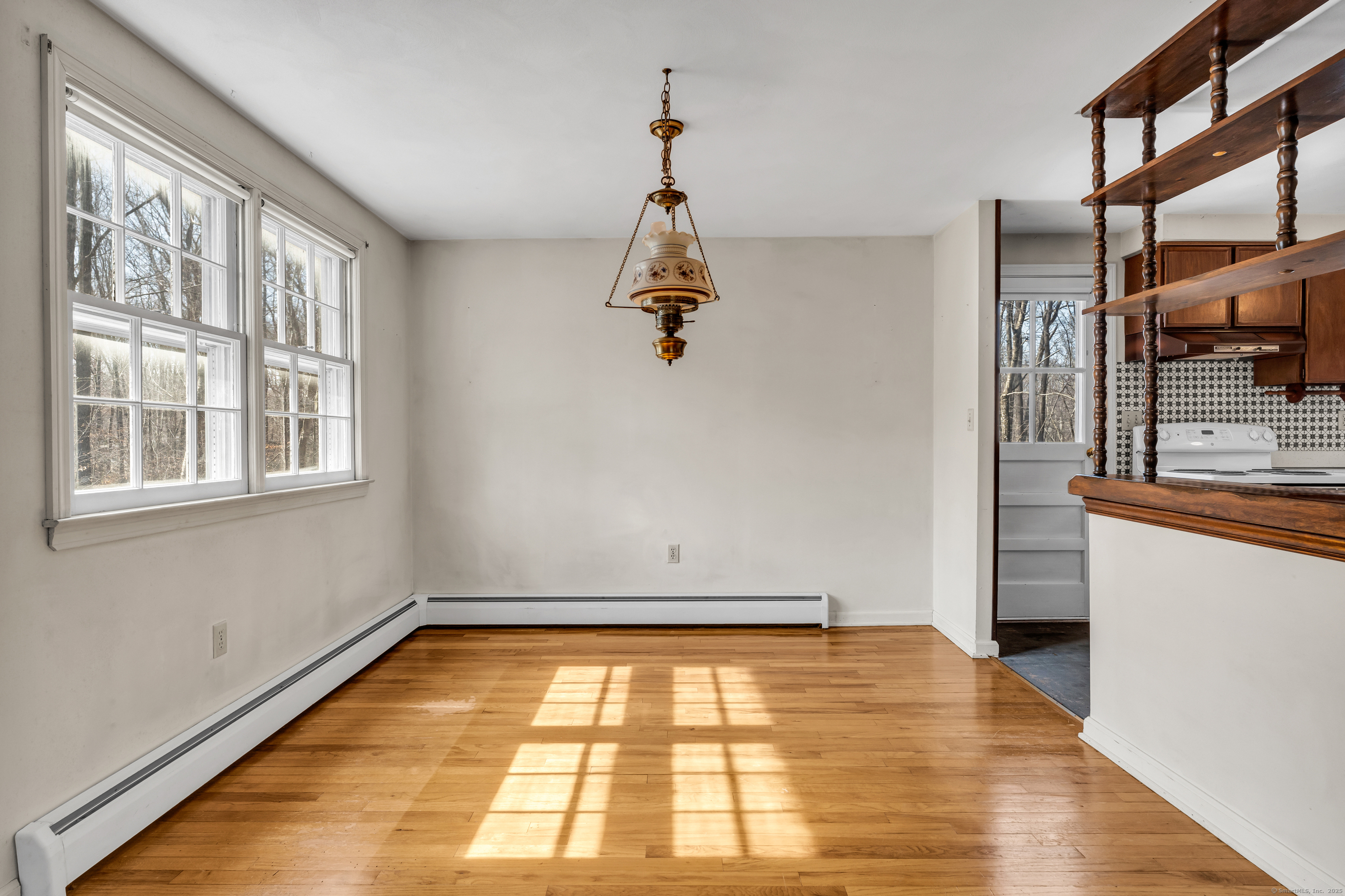 269 Glenwood Drive, Guilford, Connecticut image 8