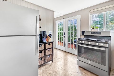 Tiny photo for 470 Pond Point Avenue, Milford, CT 06460 (MLS # 24135040)