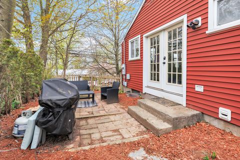 Tiny photo for 470 Pond Point Avenue, Milford, CT 06460 (MLS # 24135040)