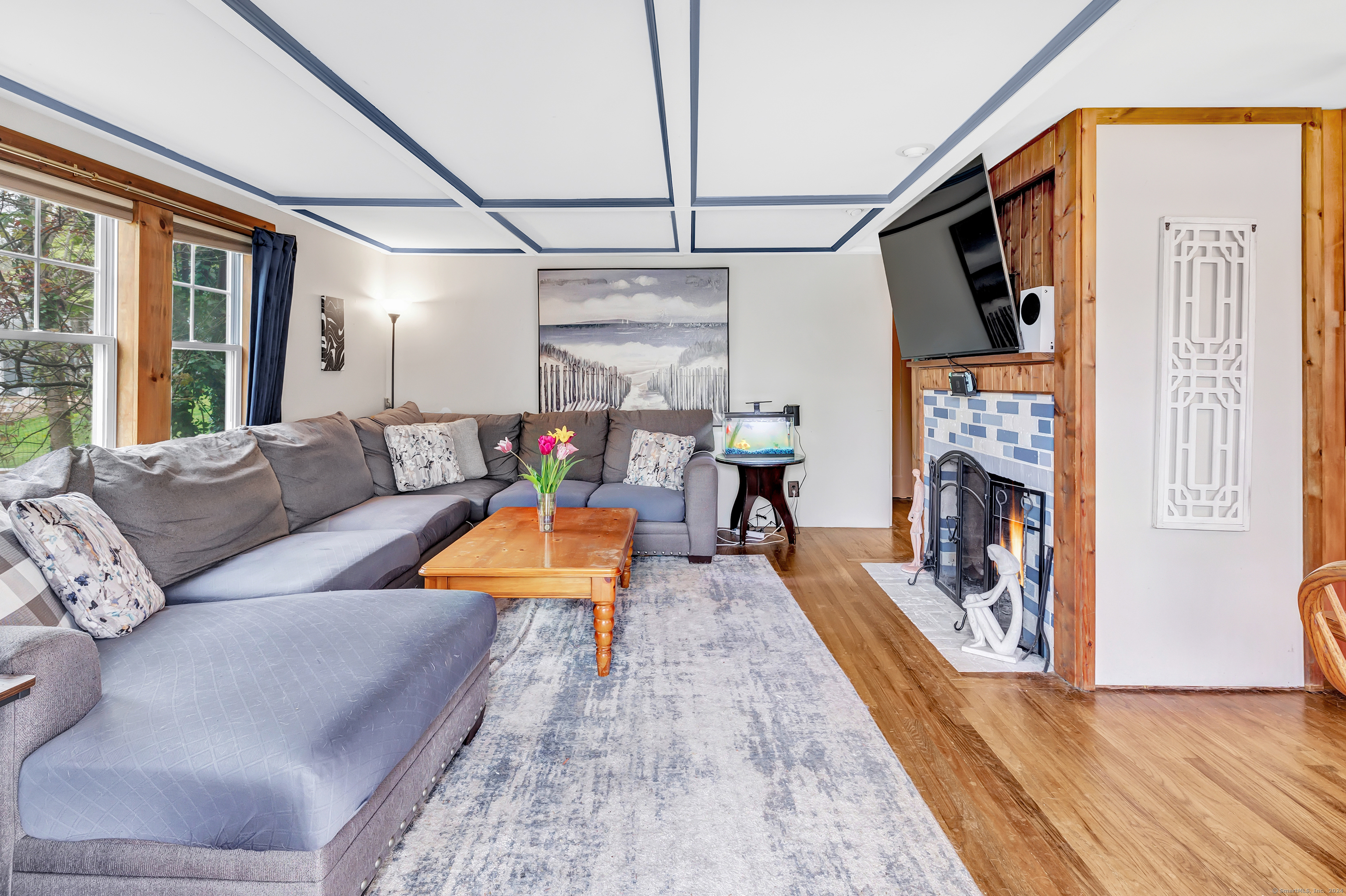 470 Pond Point Avenue