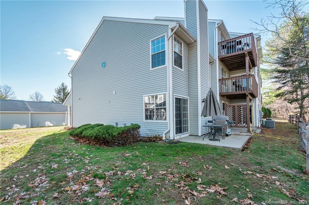 408 Watercourse Row 408