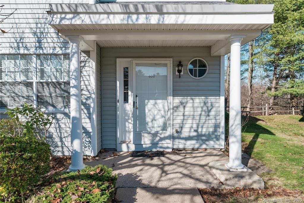 408 Watercourse Row 408