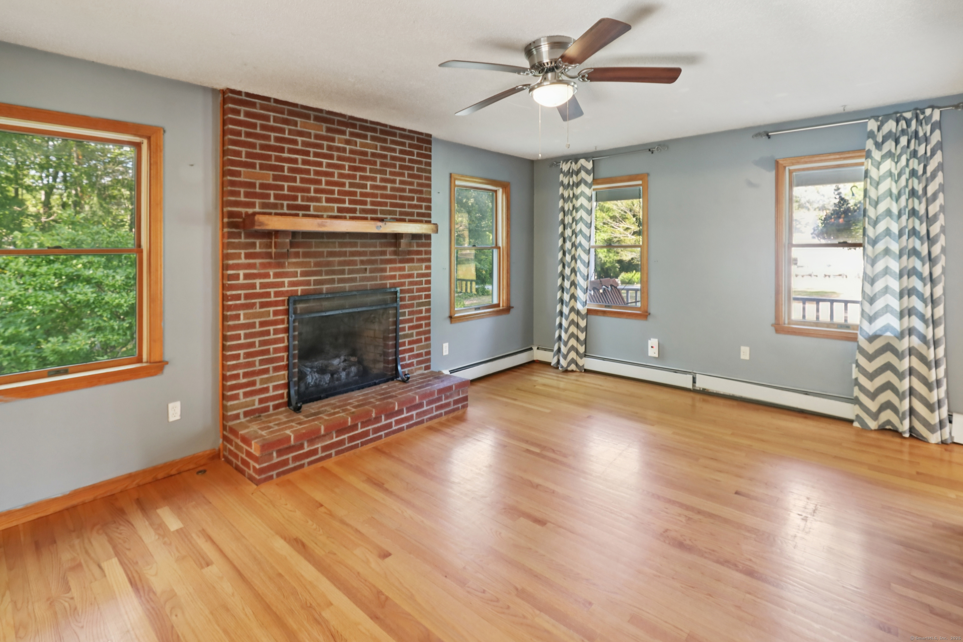 43 Daisy Hill Road