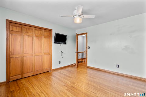 Tiny photo for 75 Orangewood W #75, Derby, CT 06418 (MLS # 24150234)