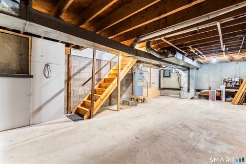 Tiny photo for 75 Orangewood W #75, Derby, CT 06418 (MLS # 24150234)