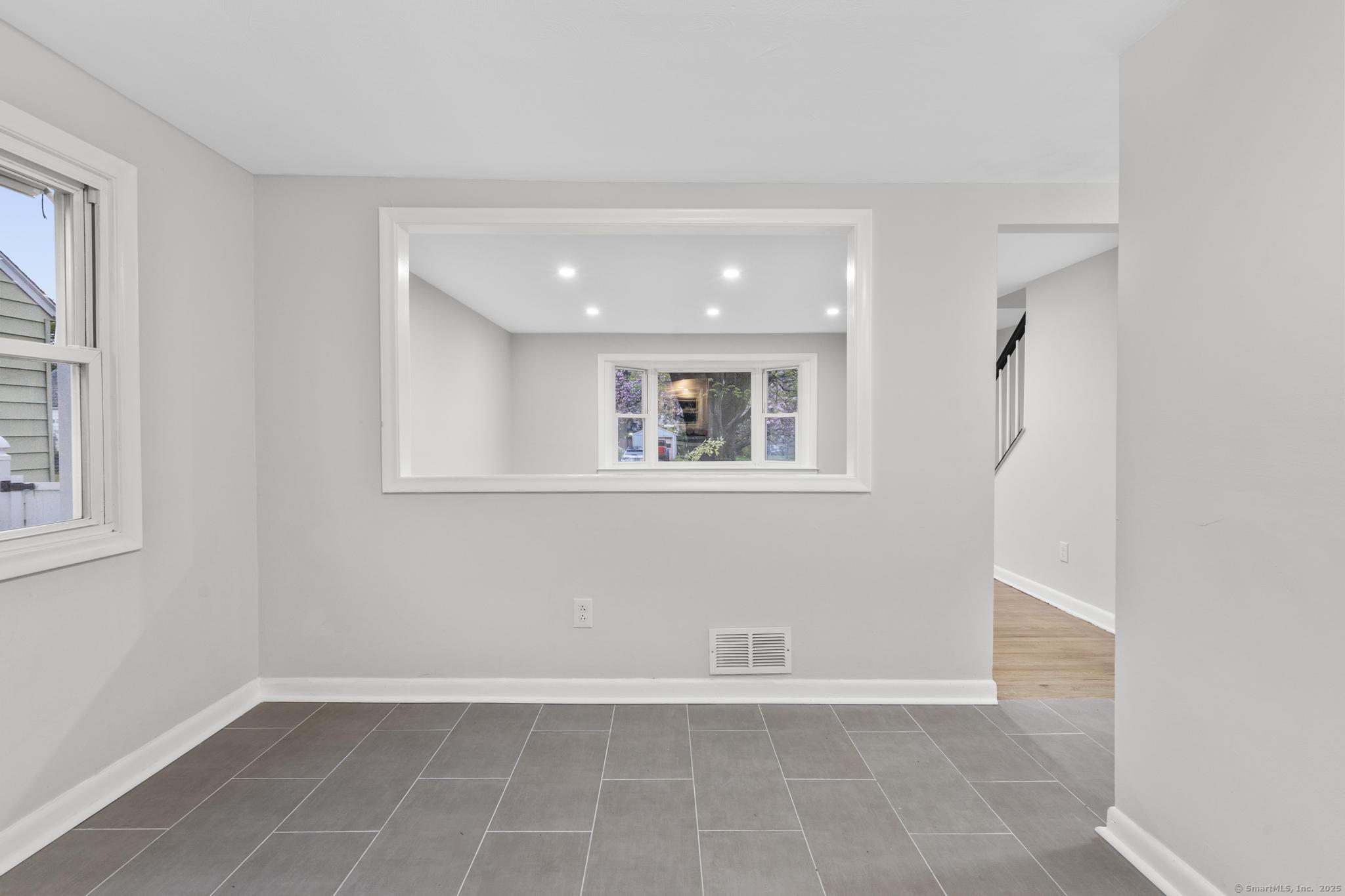 43 Victor Street, East Haven, Connecticut image 9