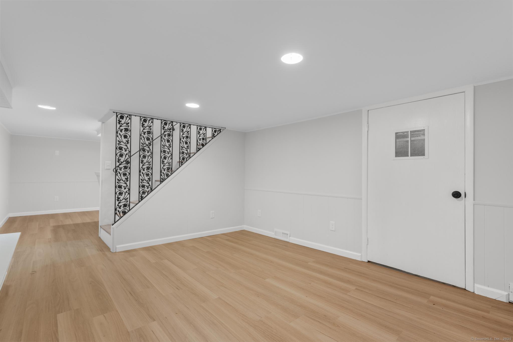 43 Victor Street, East Haven, Connecticut image 35