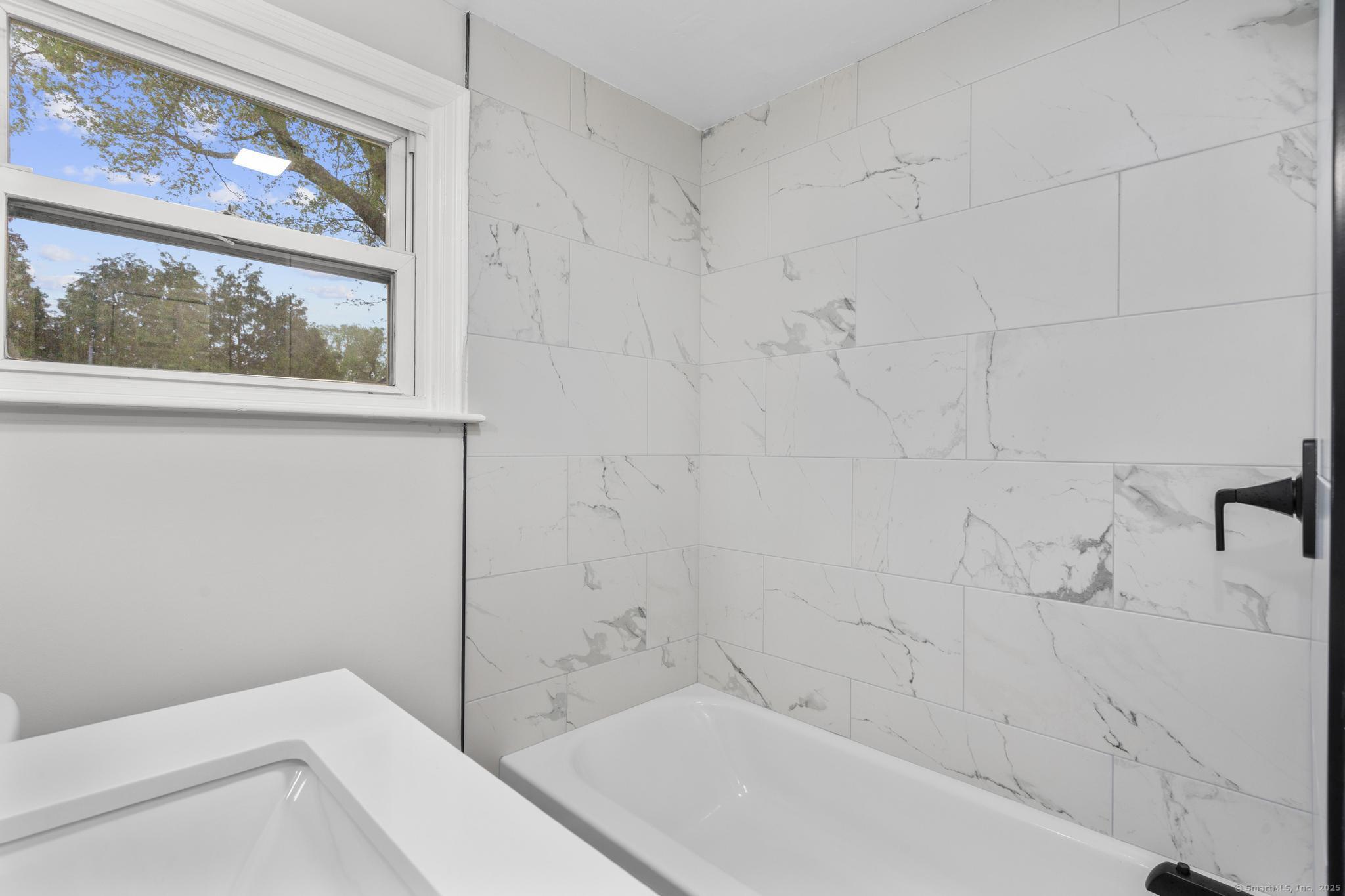 43 Victor Street, East Haven, Connecticut image 20